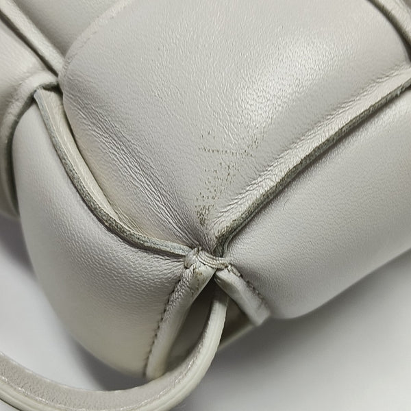 Cassette Medium Lambskin White