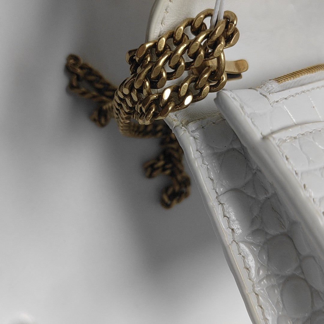 Hourglass Wallet On Chain Mini Calfskin White