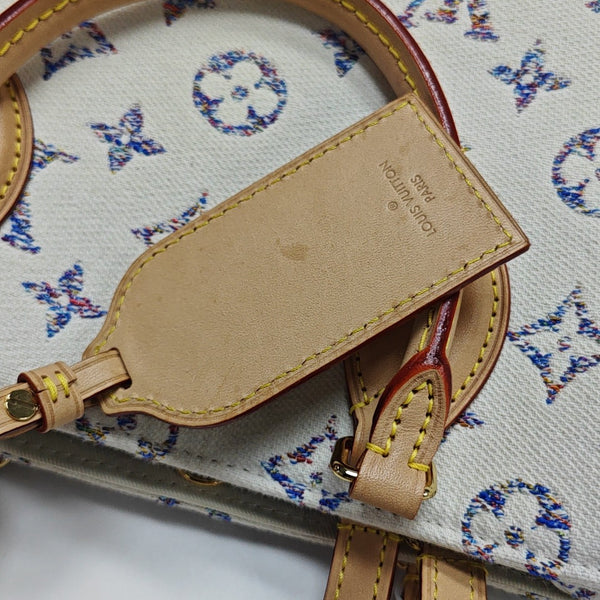 ONTHEGO MM Monogram Canvas White