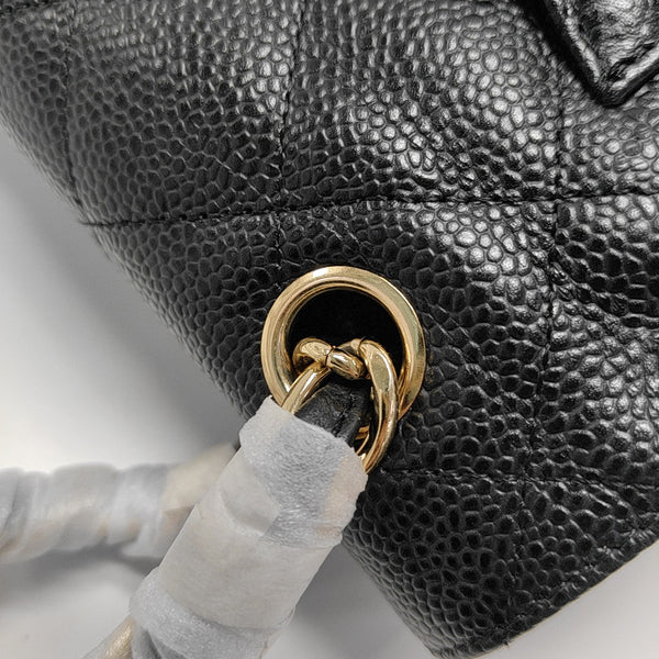 CLASSIC FLAP Jumbo Quilted Grained Calfskin Black