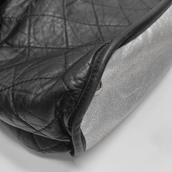 Quilted Calfskin Shoulder Bag Black