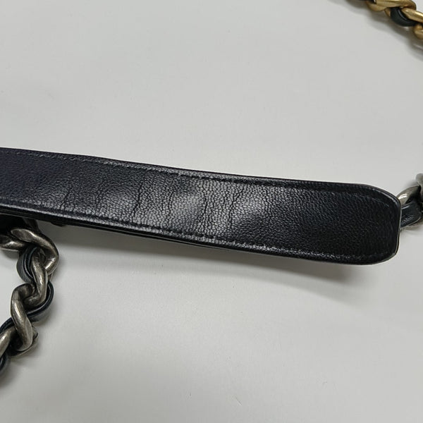 CHANEL 19 Quilted Lambskin Black