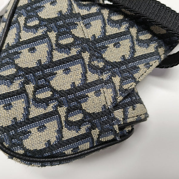 Authenticated pre-owned  Saddle Oblique Canvas Beige - Shoulder Bag at Looply