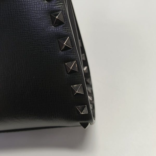 Rockstud Small Calfskin Black