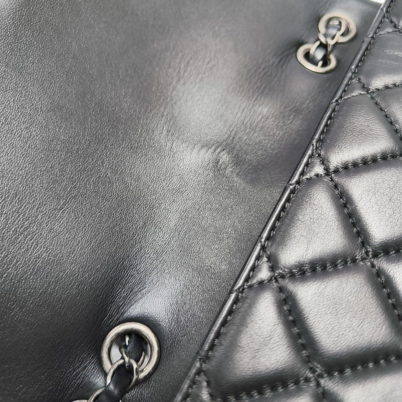 Quilted Calfskin Shoulder Bag Black