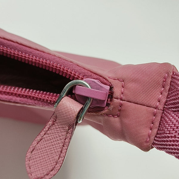 Re-Edition2000 Mini Nylon Red