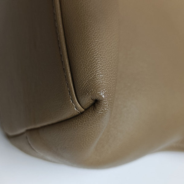 Lambskin Tote Bag Medium Brown