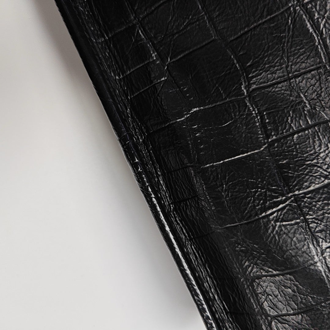NIKI Medium Calfskin Black