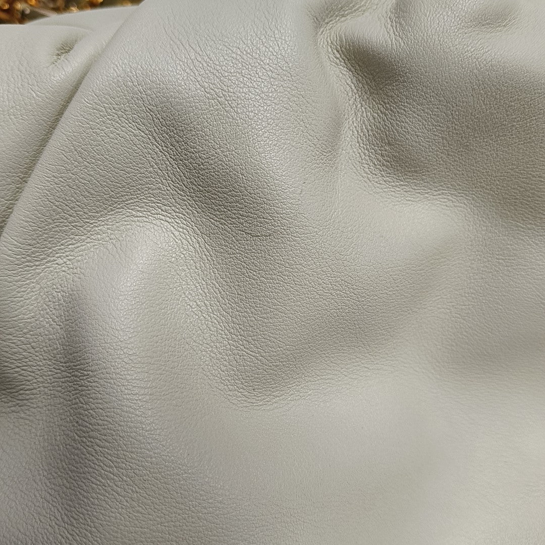 The Pouch Mini Calfskin White