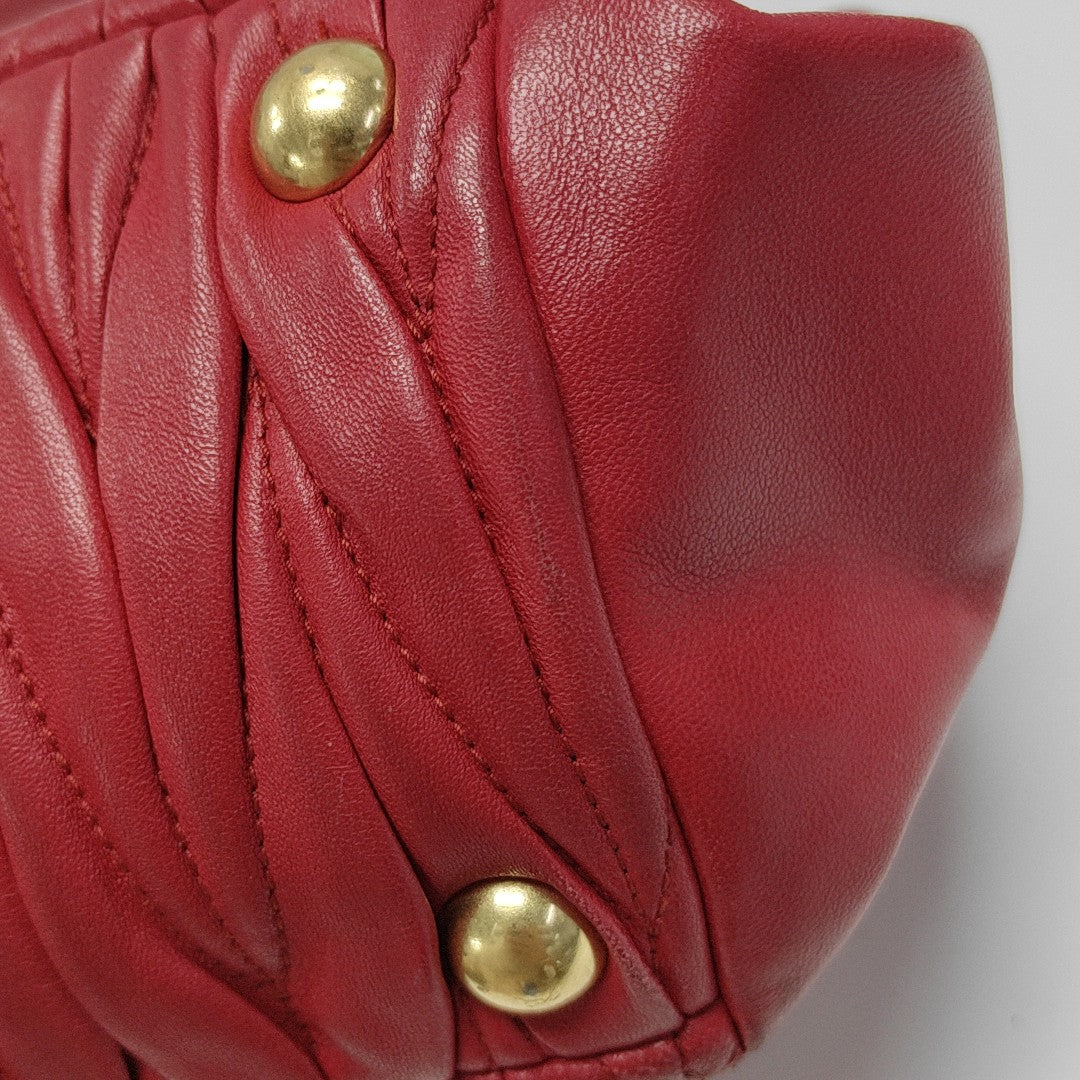 Avenue Quilted Lambskin Red