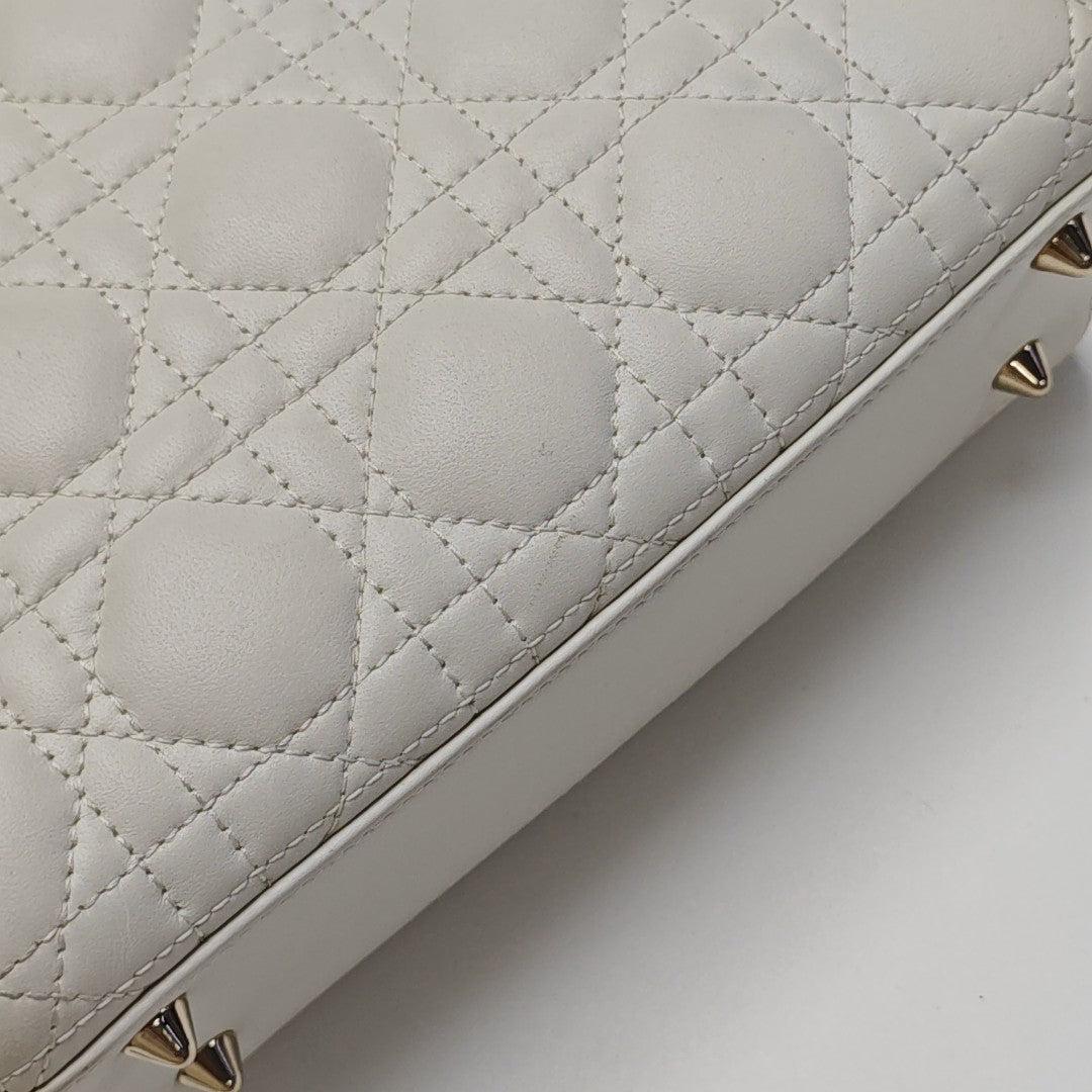Lady Dior Small Cannage Lambskin White