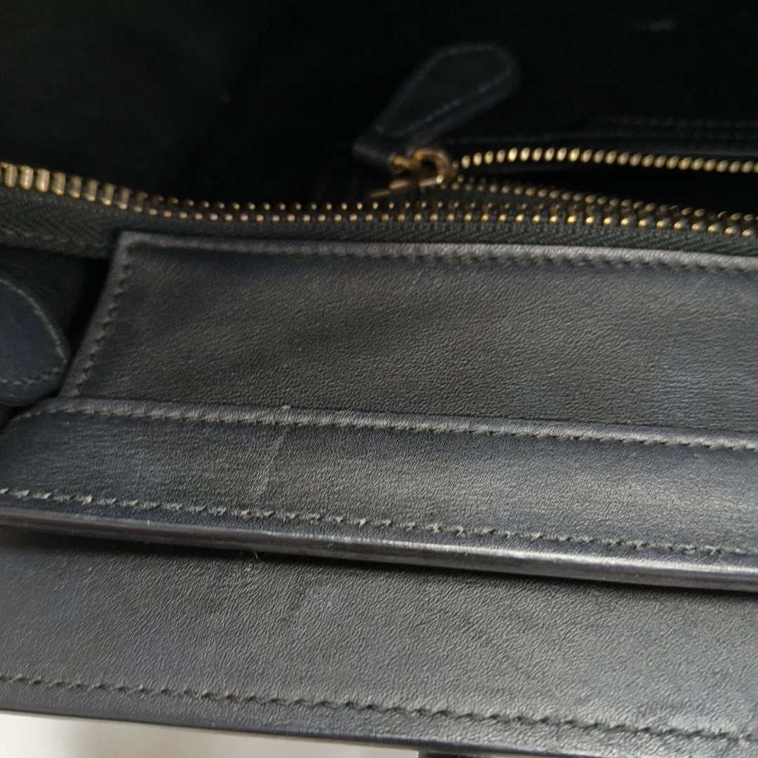 LUGGAGE Micro Calfskin Black