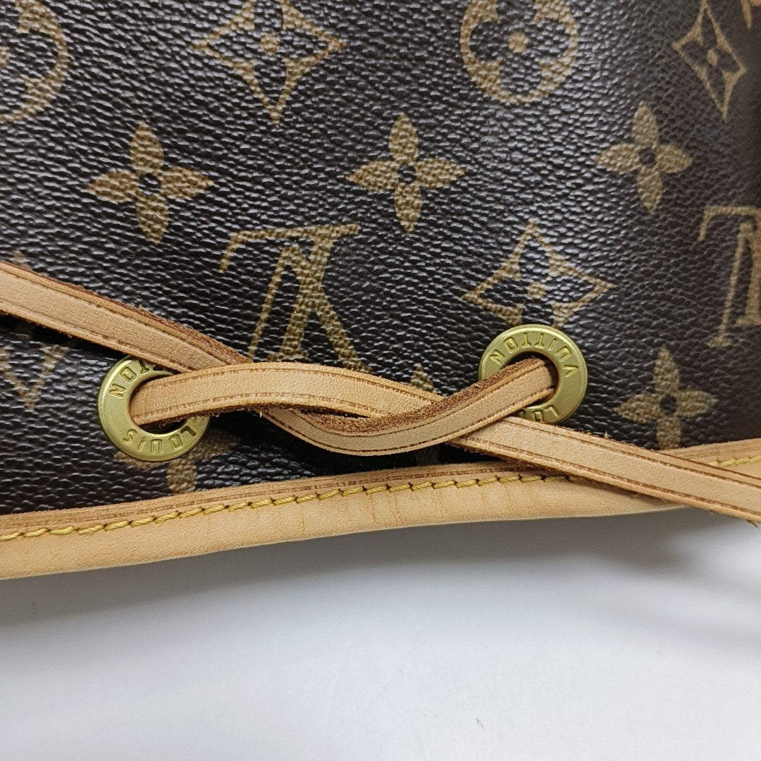 NÉONOÉ PM Monogram Coated Canvas Brown