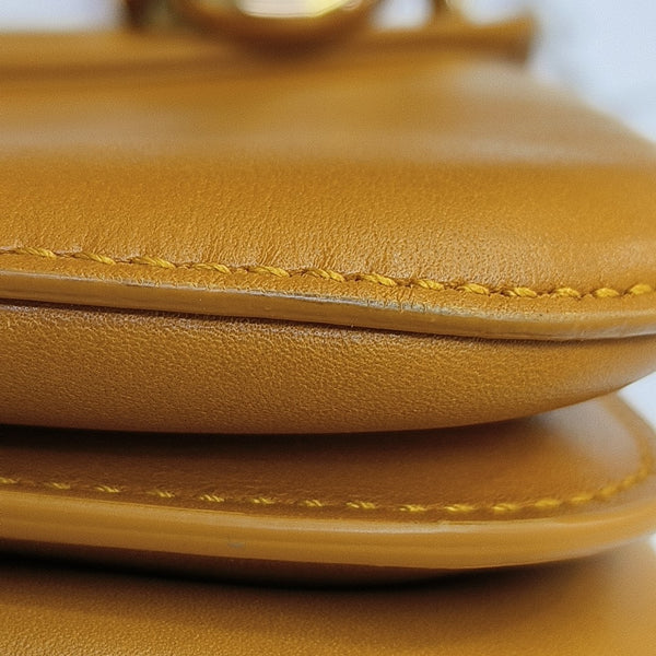 Mount Calfskin Brown