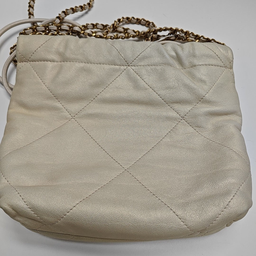 CHANEL 22 Mini Quilted Calfskin Beige