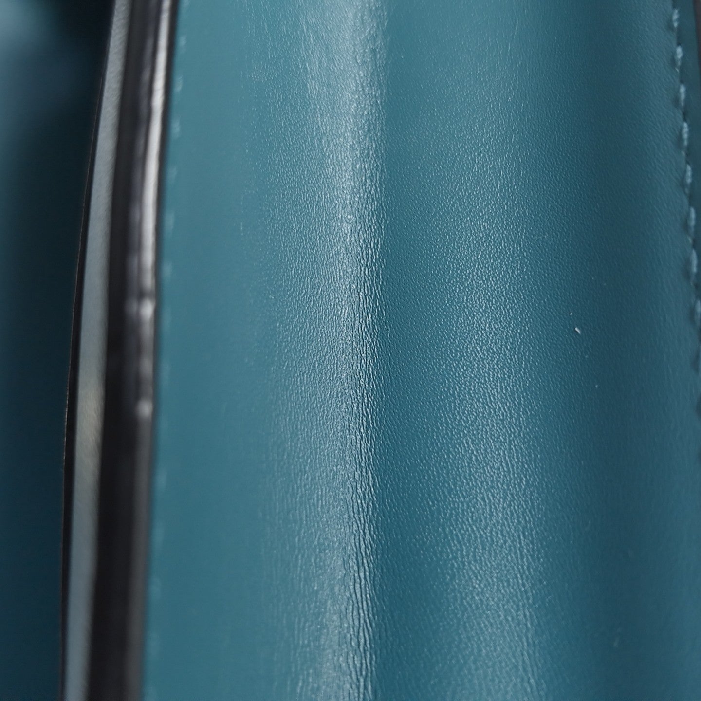 SERPENTI FOREVER Small Calfskin Blue