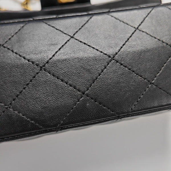 CLASSIC FLAP Small Quilted Lambskin Black