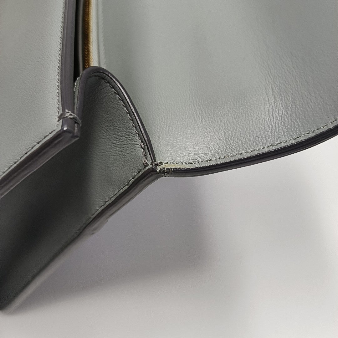 30 Montaigne Calfskin Gray