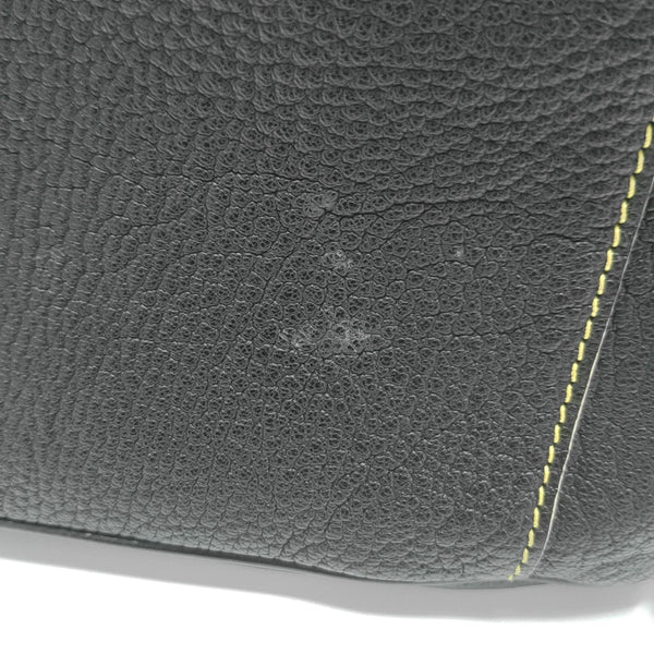 LE SUPERBE Calfskin Black