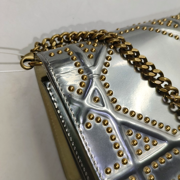 Authenticated pre-owned  Diorama Cannage Calfskin Silver - Crossbody Bag at Looply