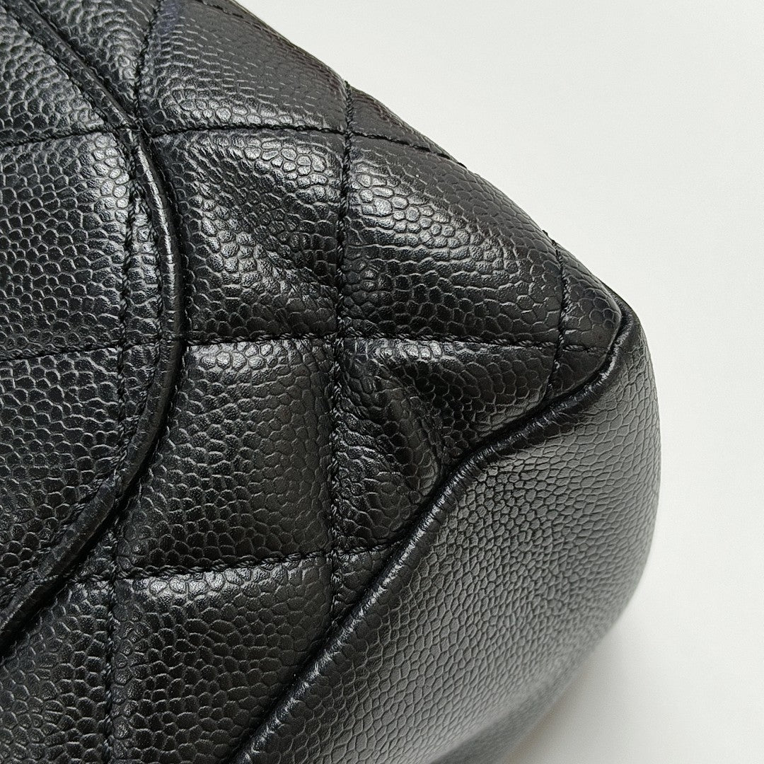 CHANEL GST Large Quilted Grained Calfskin Black