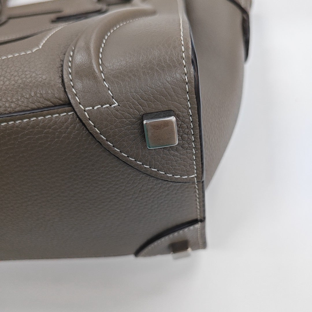 LUGGAGE Quilted Calfskin Gray
