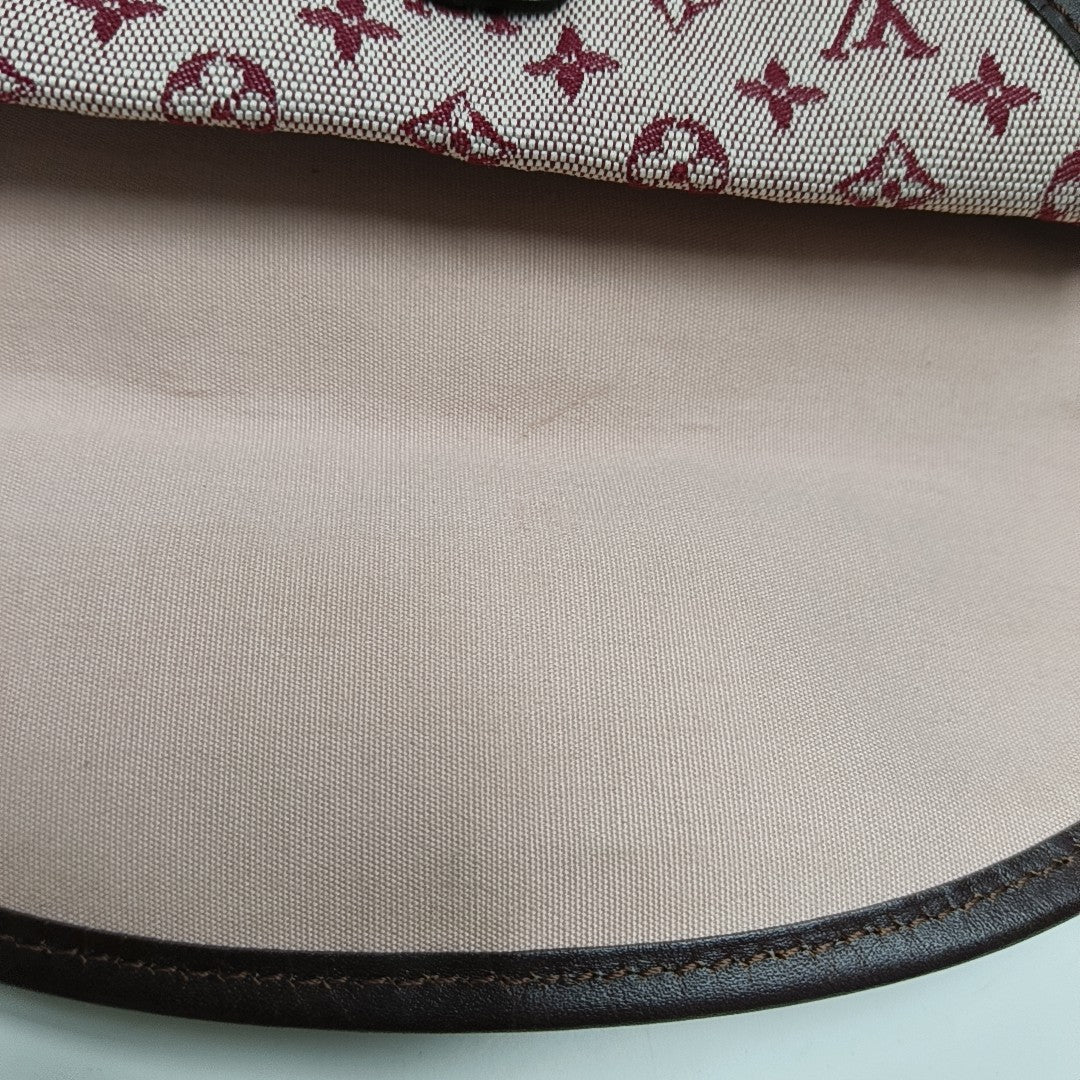 BERANGERE Monogram Canvas Red