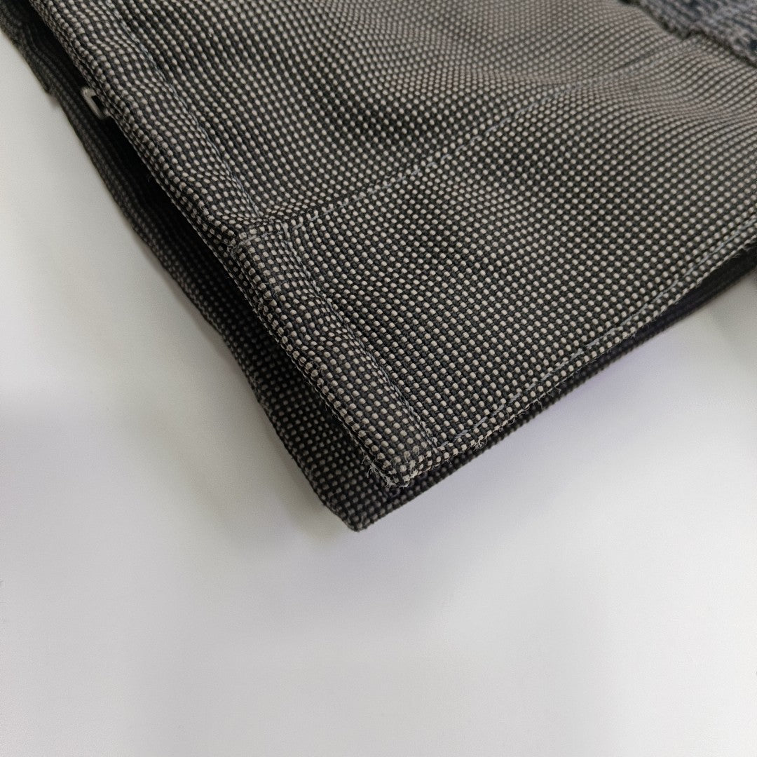 Her Line Medium Canvas Gray