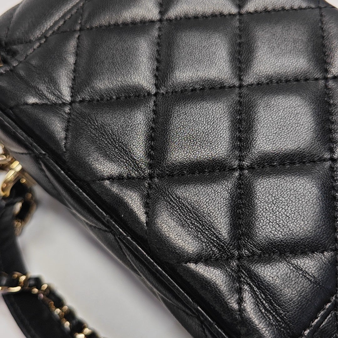 VANITY CASE Small Quilted Lambskin Black