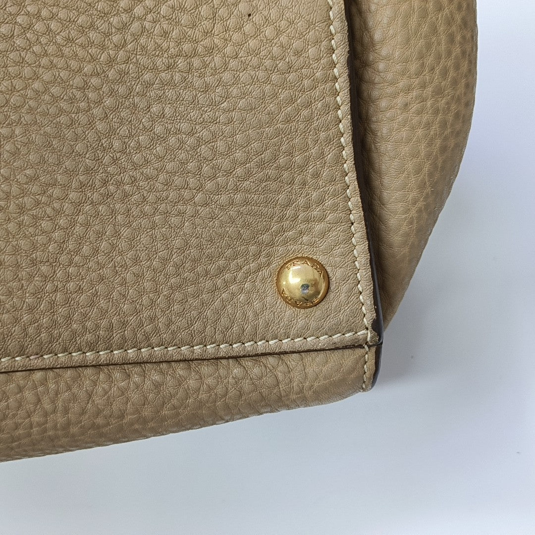 City Calfskin Beige