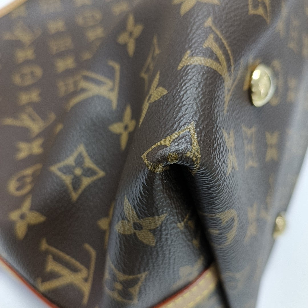 CARRYALL MM Monogram Coated Canvas Brown