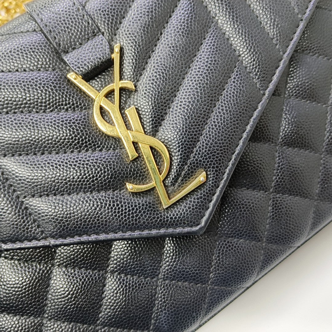 MONOGRAM Medium Chevron Calfskin Black