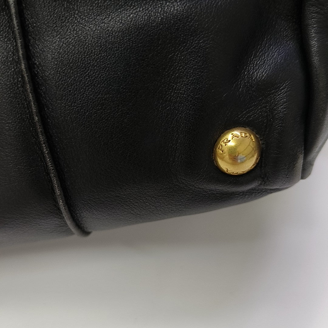 Quilted Calfskin Shoulder Bag Black