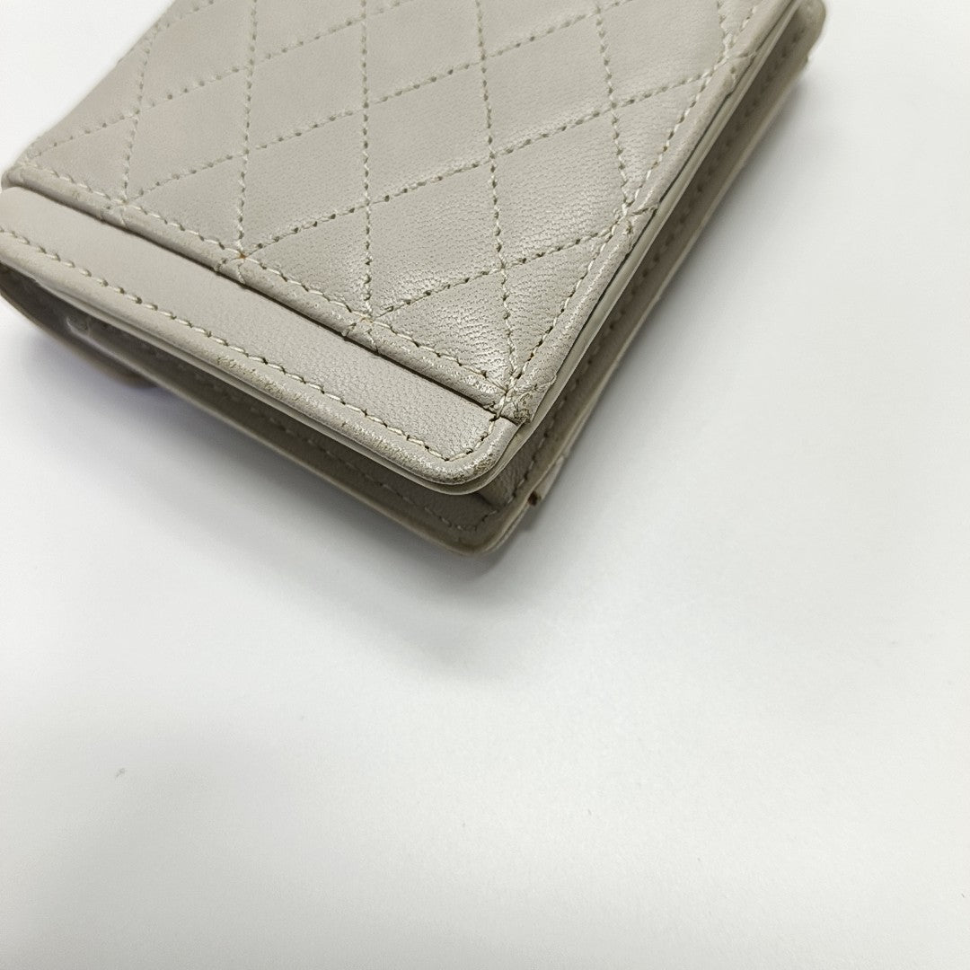 GABY Quilted Lambskin White