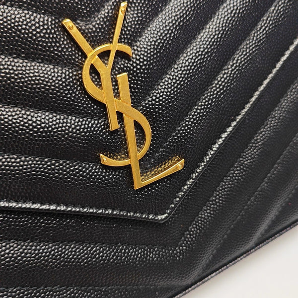MONOGRAM Medium Quilted Calfskin Black