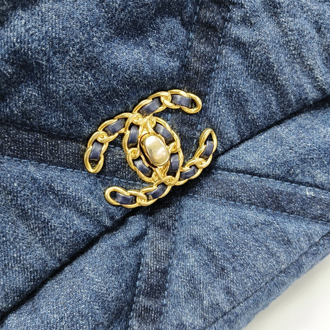 CHANEL 19 Small Quilted Denim Blue
