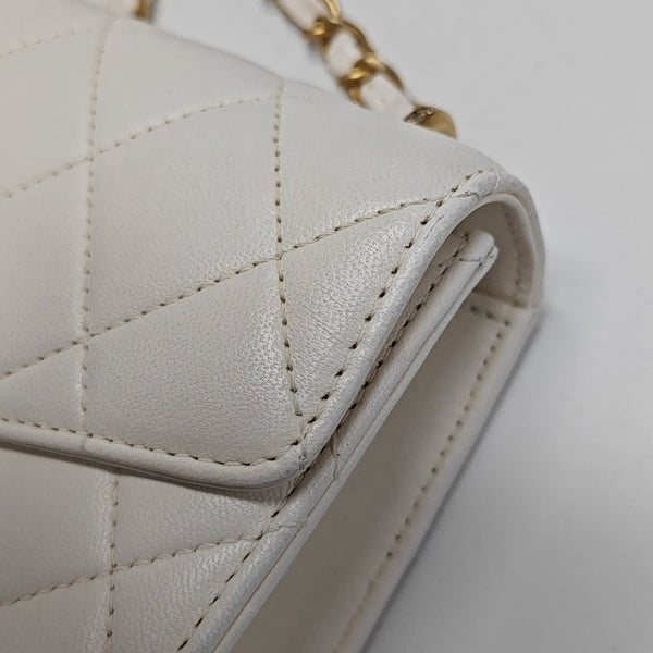 CLASSIC FLAP Mini Quilted Lambskin White