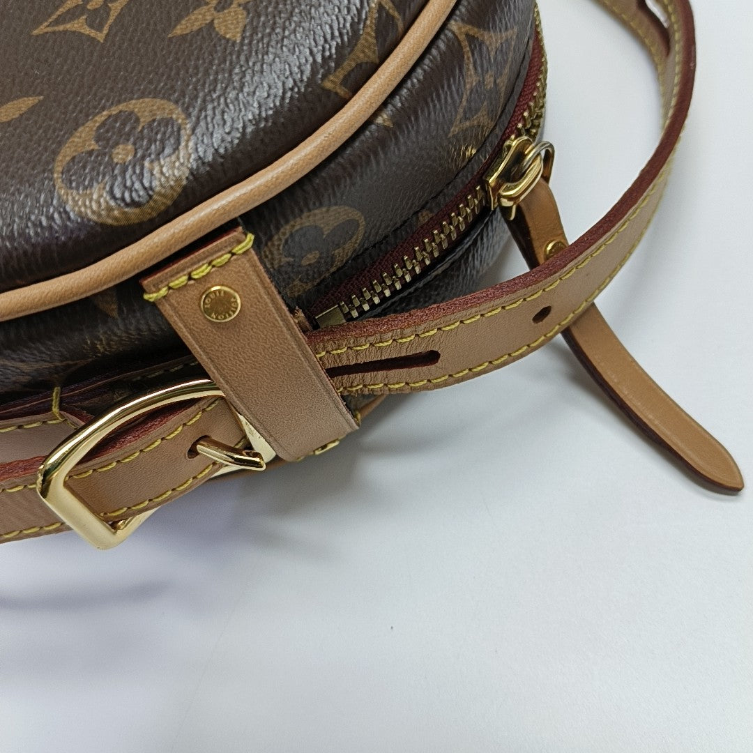 BOITE CHAPEAU PM Monogram Coated Canvas Brown