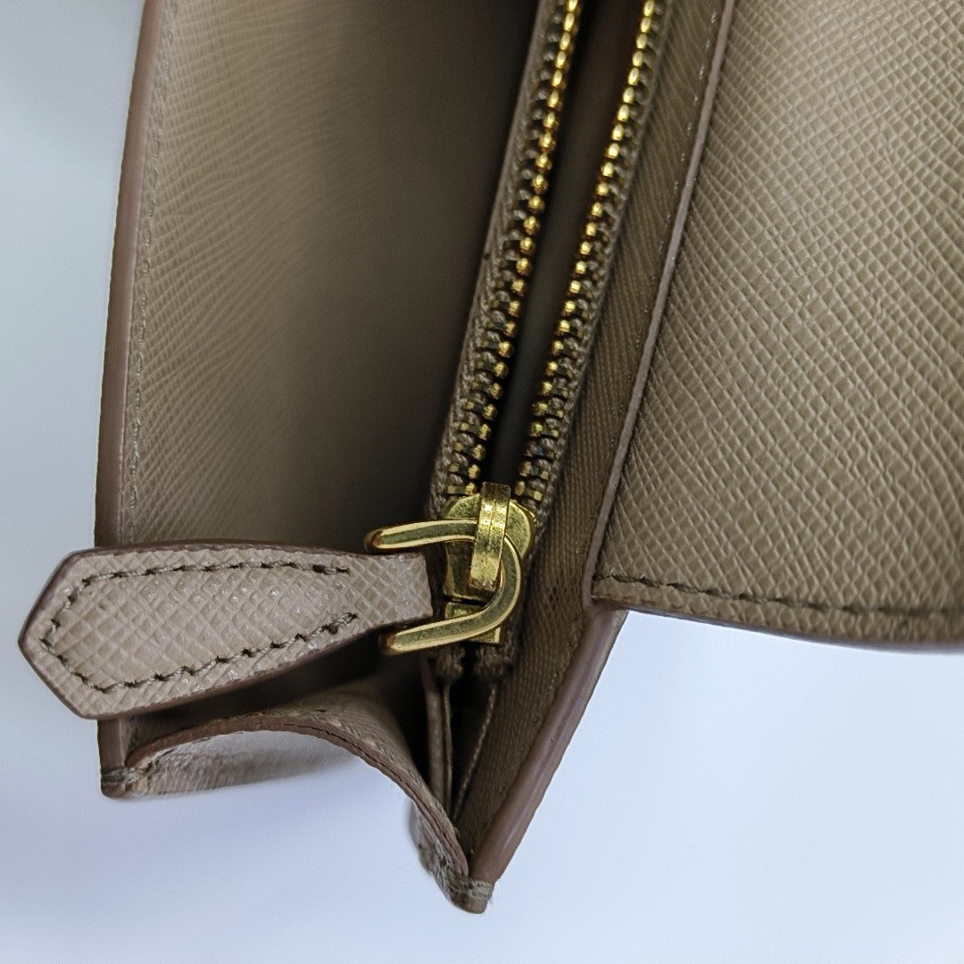 Calfskin Clutch Beige