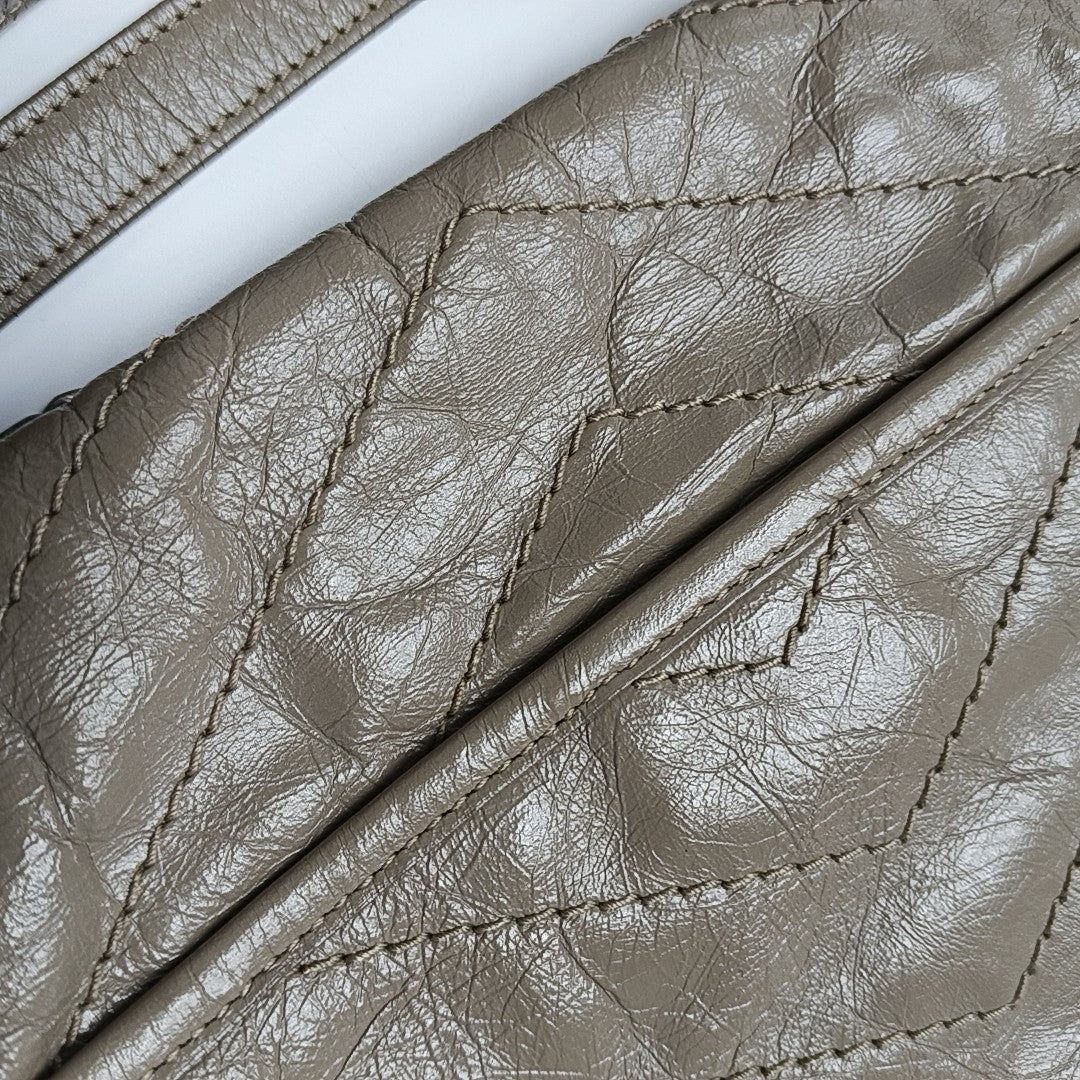NIKI Medium Chevron Calfskin Beige