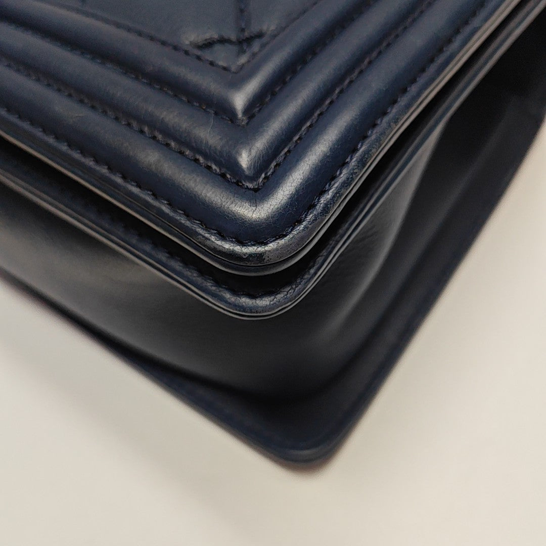 BOY CHANEL Medium Quilted Calfskin Blue