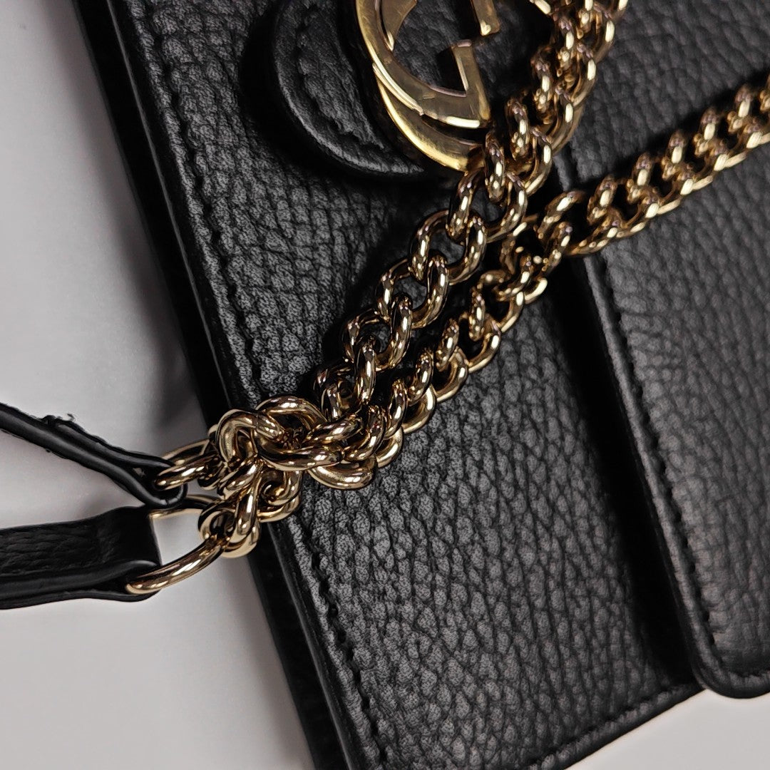 Interlocking G Small Calfskin Black