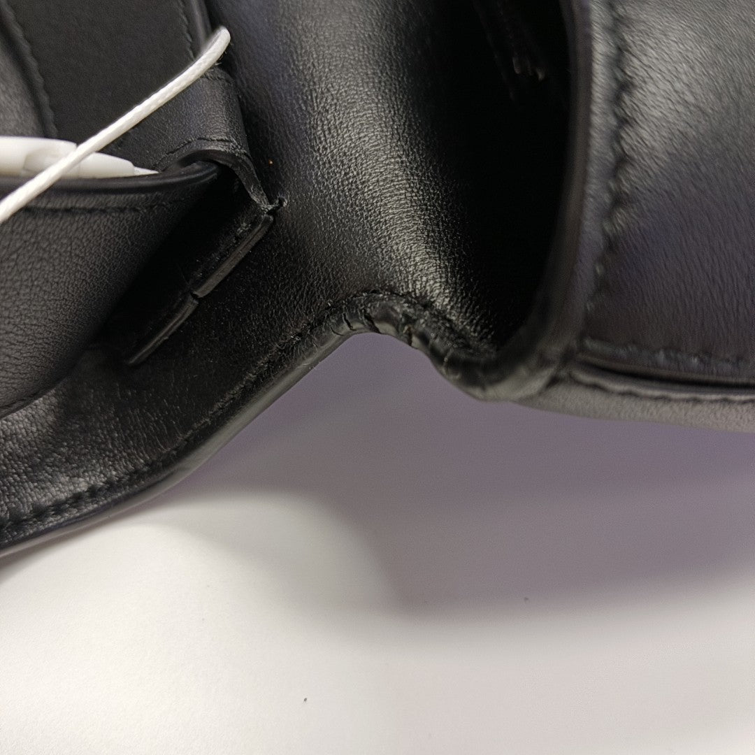 Downtown Medium Calfskin Black