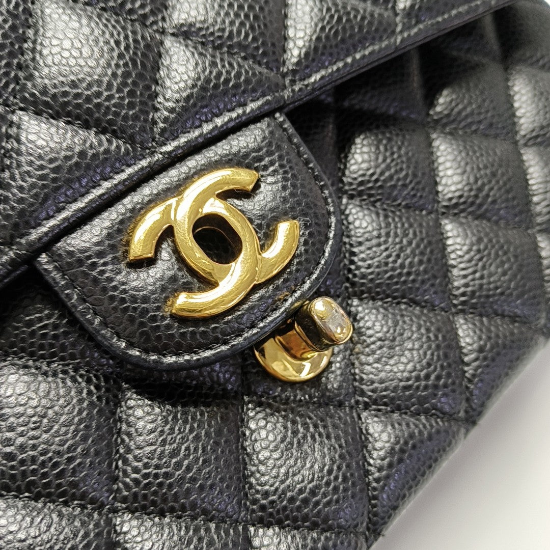 CLASSIC FLAP Medium Quilted Grained Calfskin Black