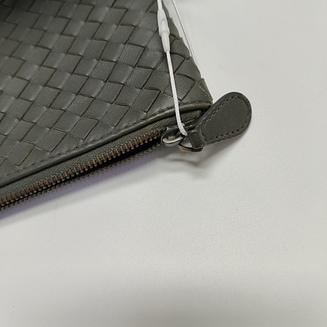 Lambskin Clutch Gray