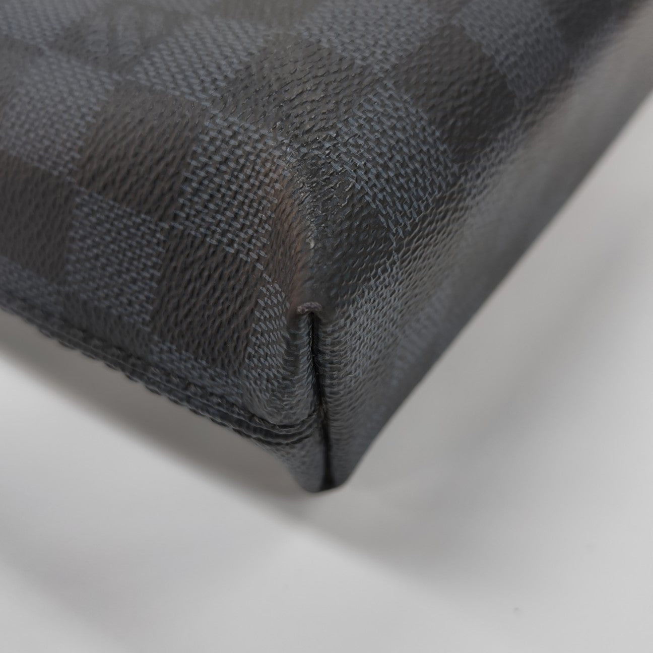 PORTE-DOCUMENTS Damier Coated Canvas Blue