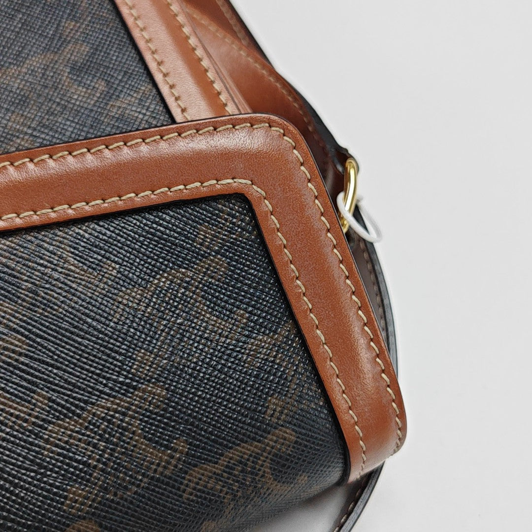 TRIOMPHE Small Coated Canvas Brown