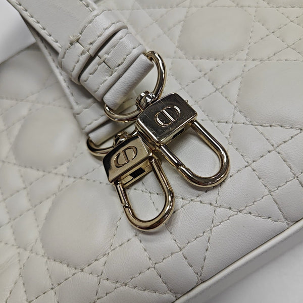 Lady D-Joy Medium Cannage Lambskin White
