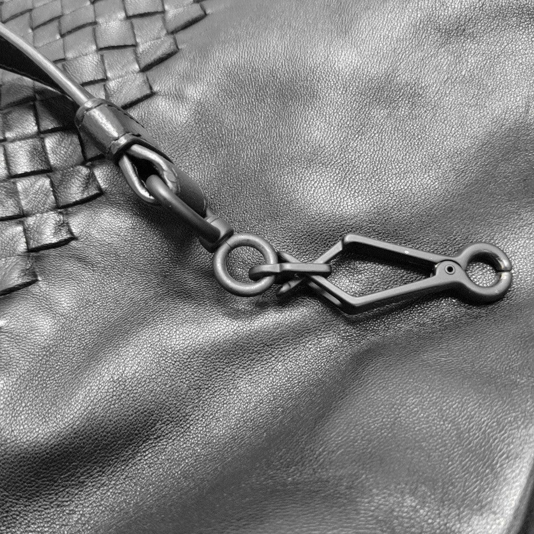 Calfskin Shoulder Bag Black