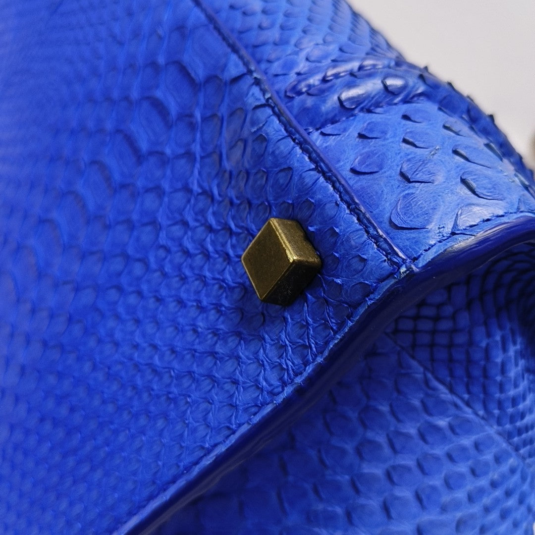 PHANTOM Python Blue